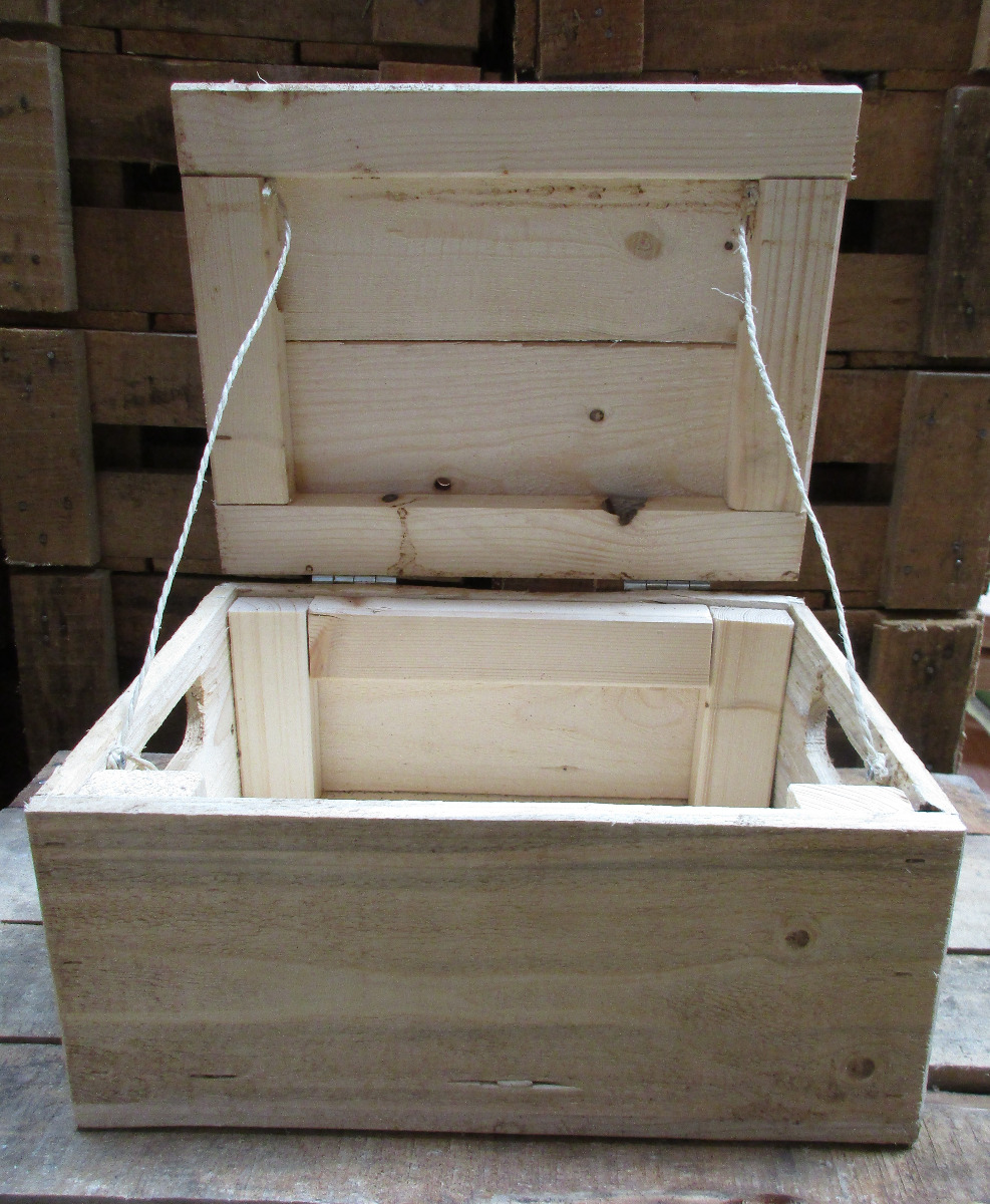 Holzkiste mit Deckel (Vintage), unbedruckt, (ca. 21x27x14,5cm)